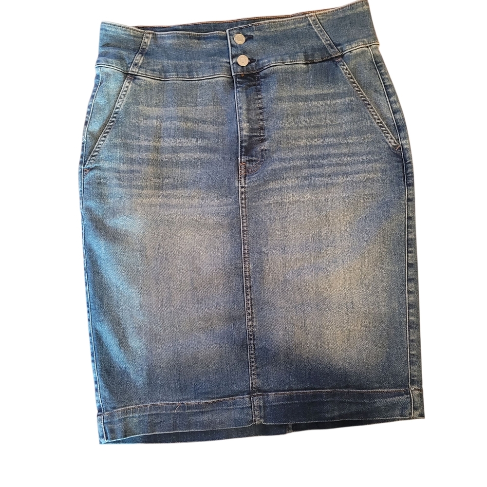 GAP Denim long pencil skirt - 31 T.         O42